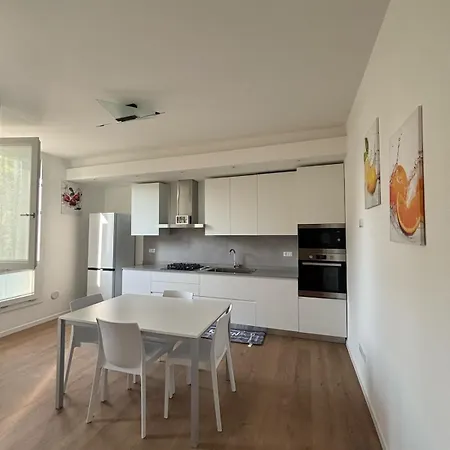 Oksy House Free Parking And Tram To At 1 Minute 아파트